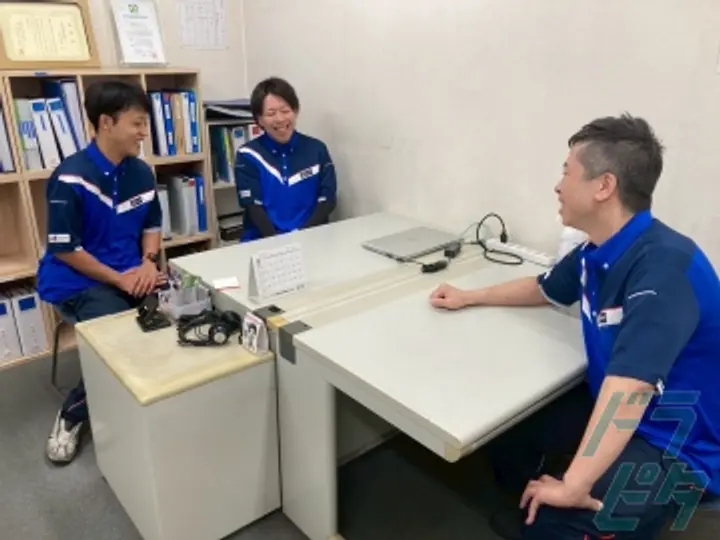 東京都昭島市の中型トラックドライバーの求人情報イメージ - 株式会社トランス・グリップ 昭島営業所 - No.85149-04