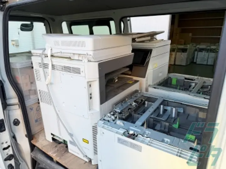 埼玉県八潮市の小型トラックドライバーの求人情報イメージ - 株式会社中部第一電子商会 八潮営業所 - No.85674-04