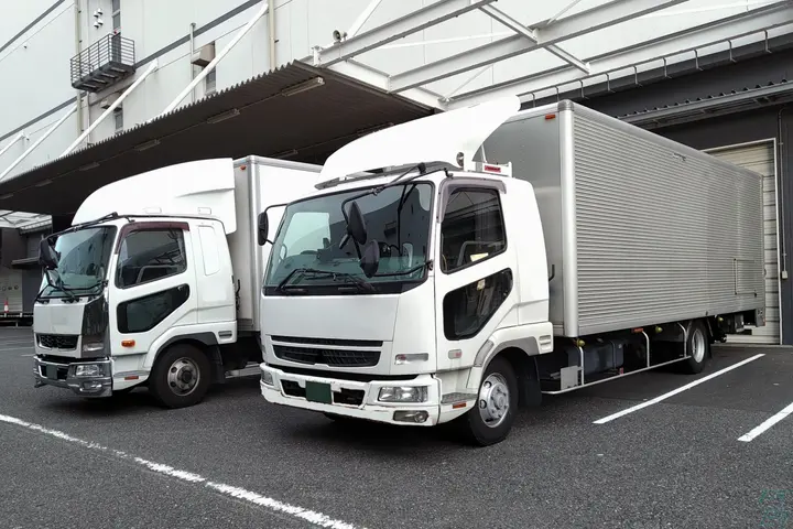 滋賀県守山市の中型トラックドライバーの求人情報イメージ - 岡田運輸株式会社 - No.86035-01