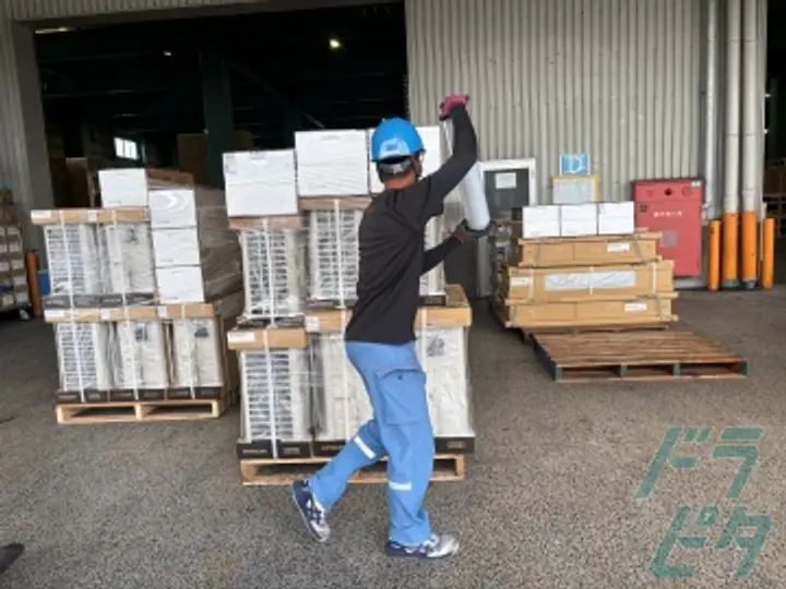 富山県砺波市の倉庫作業員の求人情報イメージ - ロジスティード中部株式会社 砺波事業所 - No.88032-03