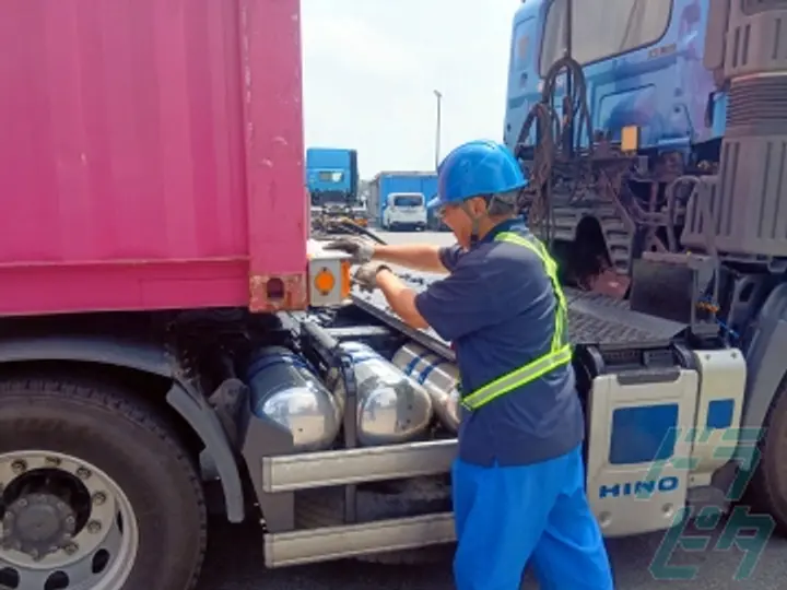 茨城県古河市のトレーラー（牽引）の求人情報イメージ - 青伸産業運輸株式会社 古河営業所 - No.89366-04