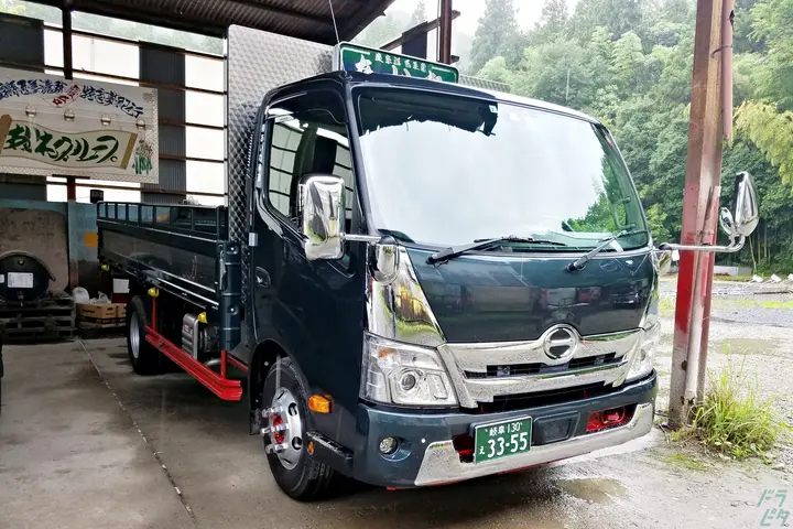 岐阜県揖斐郡大野町の中型トラックドライバーの求人情報イメージ - 有限会社あいわ商運 - No.89752-01
