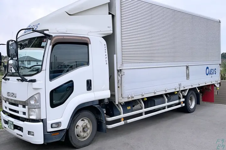 埼玉県さいたま市岩槻区の中型トラックドライバーの求人情報イメージ - 株式会社オアシス さいたま営業所 - No.90044-01
