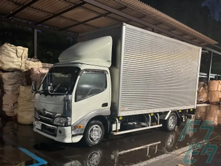 千葉県白井市の中型トラックドライバーの求人情報イメージ - 東成商事株式会社 本社 - No.90444-02