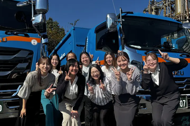 神奈川県川崎市川崎区の大型トラックドライバーの求人情報イメージ - 三協興産株式会社 - No.91739-01