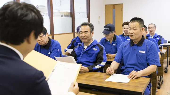 尼神運輸株式会社 本社営業所の転職情報　No.95281