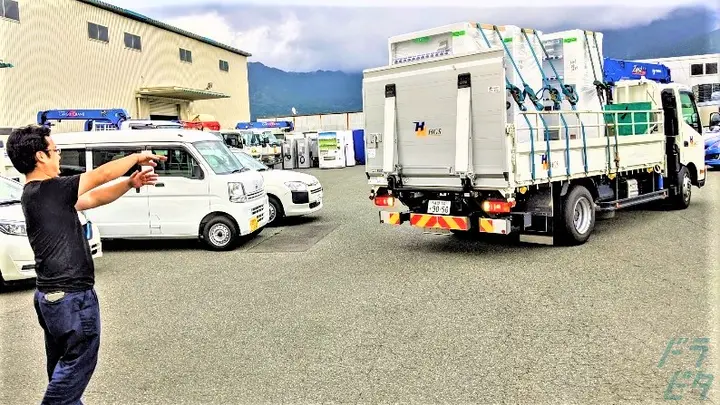 福岡県糟屋郡宇美町ゆりが丘の中型トラックドライバーの求人情報イメージ - 株式会社平正技研サービス 本社 - No.86634-02