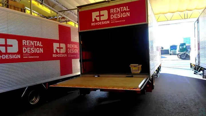レプラスデザイン株式会社 東京商品センターの転職情報　No.95728