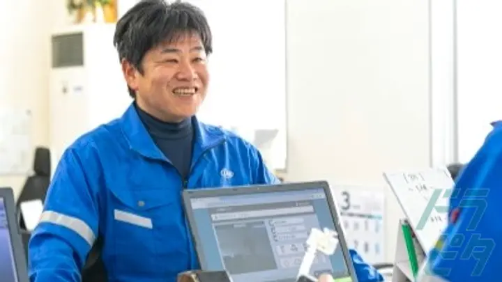 福岡県飯塚市口原の中型トラックドライバーの求人情報イメージ - 株式会社大安 筑豊営業所 - No.87426-03