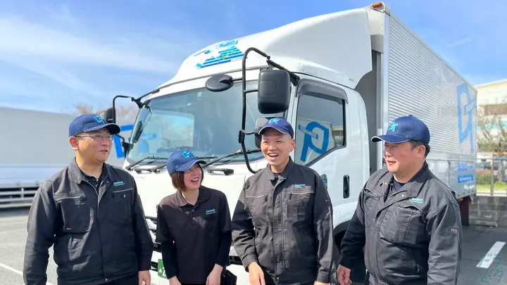 福岡県糟屋郡篠栗町尾仲の大型トラックドライバーの求人情報イメージ - 大翔トランスポート株式会社 福岡営業所 - No.87575-02