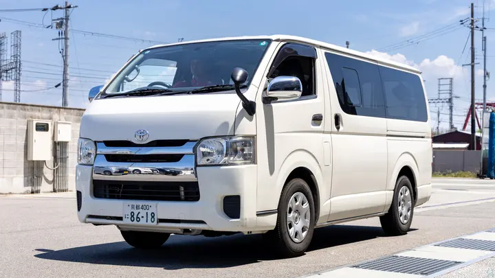 奈良県大和郡山市今国府町の中型トラックドライバーの求人情報イメージ - 株式会社関西丸和ロジスティクス 個配奈良営業所 - No.87747-03