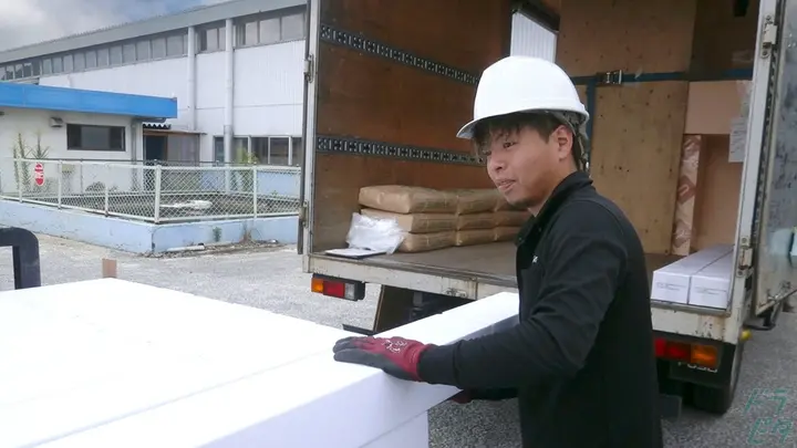 福岡県鞍手郡鞍手町中山の中型トラックドライバーの求人情報イメージ - キューレック株式会社 福岡営業所 - No.86389-04
