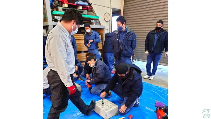 東京都練馬区谷原の中型トラックドライバーの求人情報イメージ - 株式会社大藏 - No.86478-03