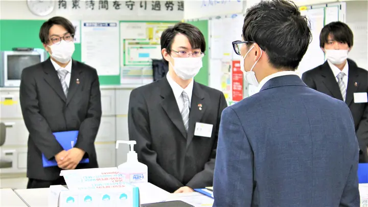 東京・日本交通株式会社 神戸営業所のトラック求人　No.94819