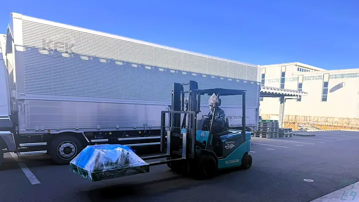 山梨県笛吹市八代町南の大型トラックドライバーの求人情報イメージ - 株式会社KFKファクトリー 本社 - No.87531-03