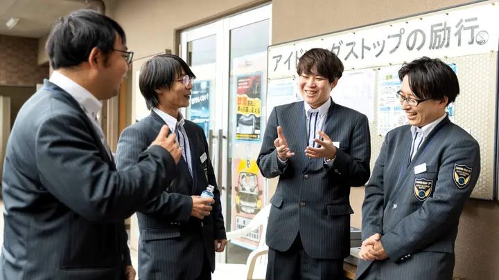 ひかり交通株式会社 本社のトラック求人　No.95766