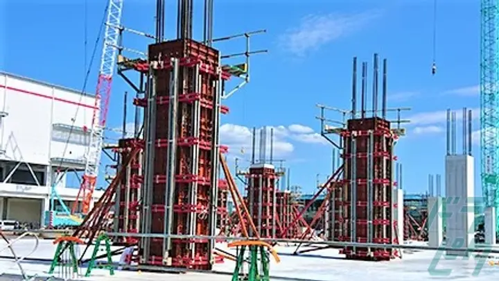 福岡県古賀市久保の中型トラックドライバーの求人情報イメージ - 有限会社兵藤工務店 - No.86537-04