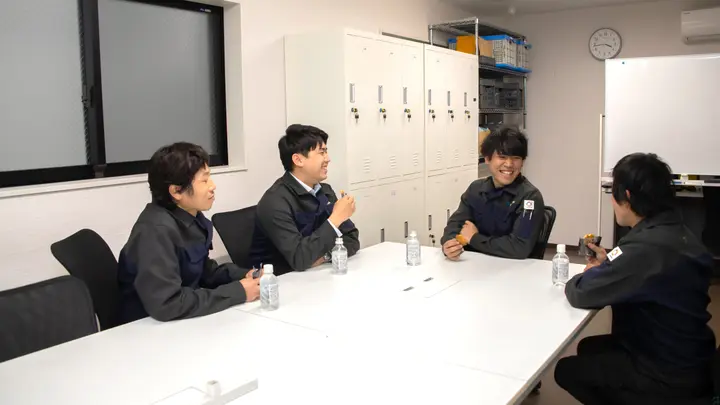 SHINTORAホールディングス株式会社 兵庫営業所のトラック求人　No.95991