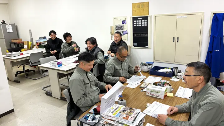 徳島県徳島市東沖洲の中型トラックドライバーの求人情報イメージ - 株式会社三友 資材流通事業部 - No.87640-04
