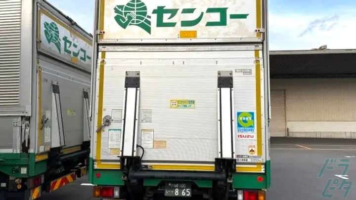 神奈川県川崎市川崎区浮島町の中型トラックドライバーの求人情報イメージ - 神奈川センコー運輸株式会社 川崎車輌センター - No.88215-02